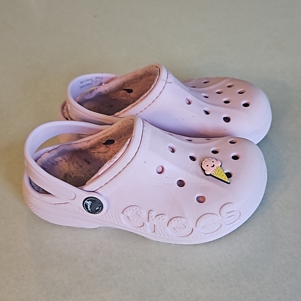 Pink lined crocs